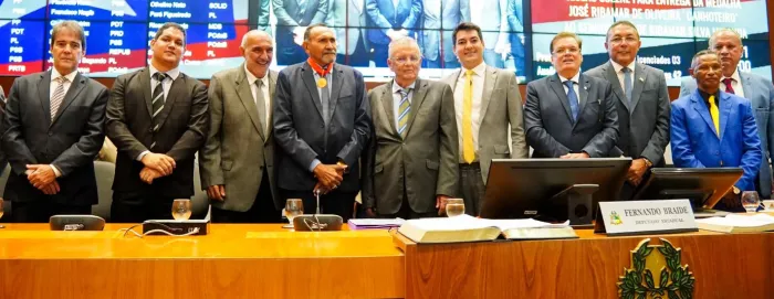 Assembleia concede medalha ‘Canhoteiro’ ao desportista José de Ribamar Miranda, o “Gafanhoto”