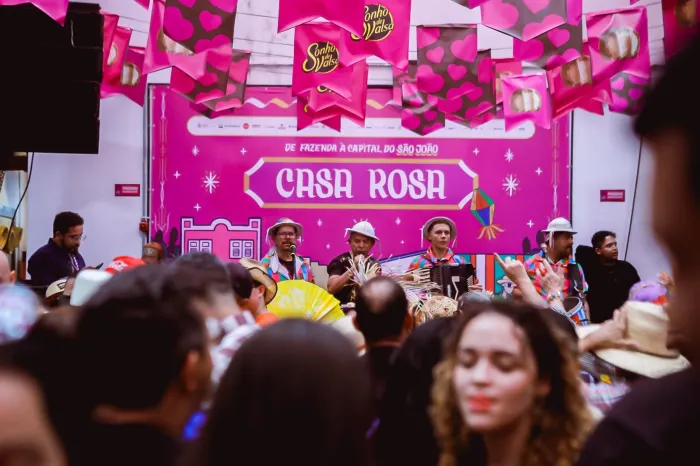 Forró raiz, cultura nordestina e muita animação marcaram o fim de semana na Casa Rosa