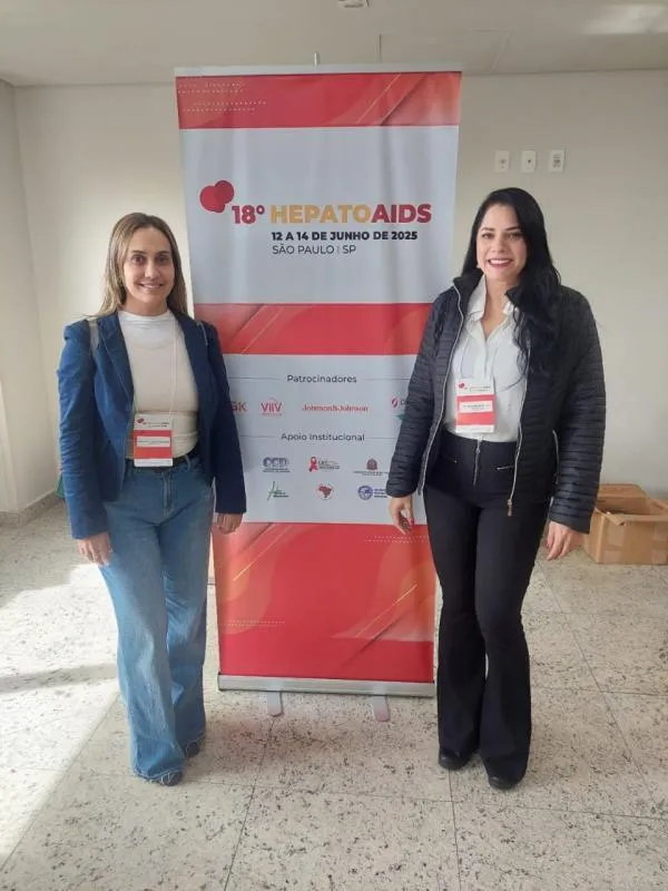 Profissionais do SAE ampliam conhecimento técnico no 18º HepatoAIDS