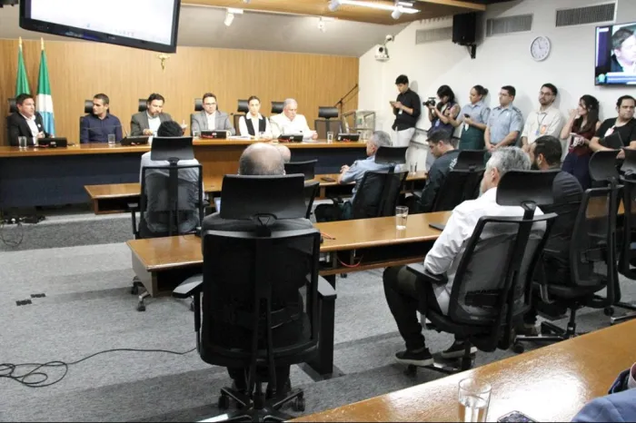 Audiência pública debate possibilidade de reabertura parcial do Morenão a curto prazo