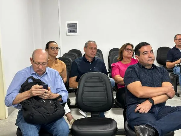 Gestores e edis dialogam sobre o planejamento de Sorriso