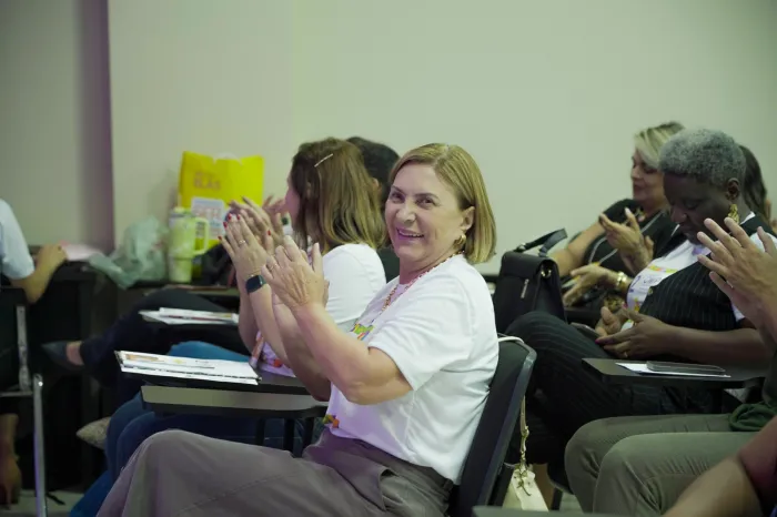 Mulheres luverdenses se reúnem para discutir igualdade, direitos e futuro coletivo na 2ª Conferência Municipal