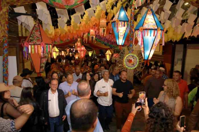 Governador participa da abertura dos festejos juninos de Ibicuí