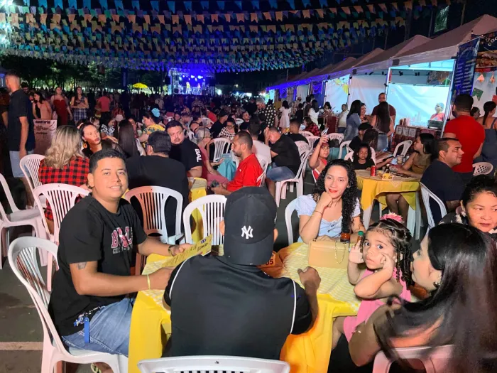 38º Festejo Junino: Praça de Alimentação reúne comidas típicas, guloseimas, artesanatos e muita diversão