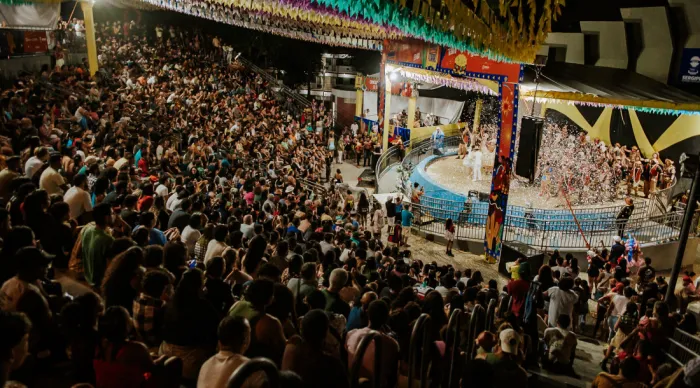 Inclusão para comunidade surda marca apresentações do Concurso de Quadrilhas Arranca Unha 