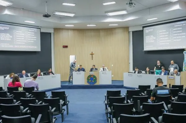 Sorriso: vereadora quer retomada de antigo horário do transporte de pacientes para Sinop e Nova Mutum