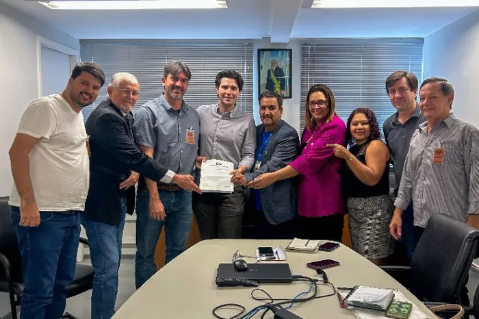 Zeca e Camila Jara destinam R$ 1 milhão em placas solares para assentamentos de Corumbá