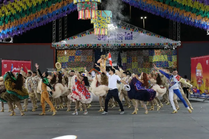 38º Festejo Junino: Quarta noite é marcada por apresentações com temas históricos e de devoção