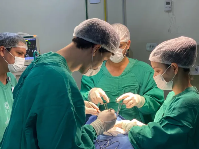 Heda realiza cirurgia especializada de tireoide, ampliando oferta de serviços na Planície Litorânea