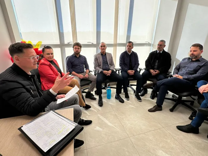 Fazenda e Sindifisco/SC se reúnem com servidores da Gerência Regional em Caçador