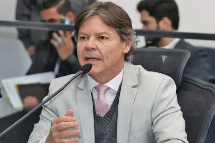 Aprovado projeto de lei que nomeia quadra de areia no Parque das Nações