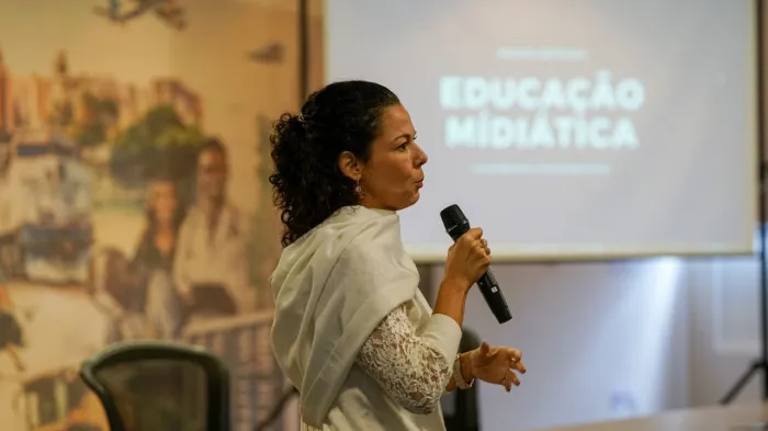 Comunicadores debatem Soluções e Ed. Midiática em encontro inédito