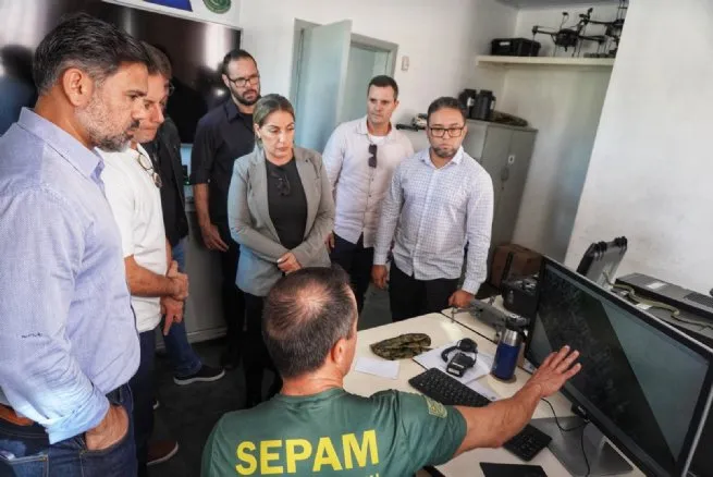 Prefeitura de São Sebastião estuda governo estuda implantação da Guarda Ambiental após visita à Praia Grande