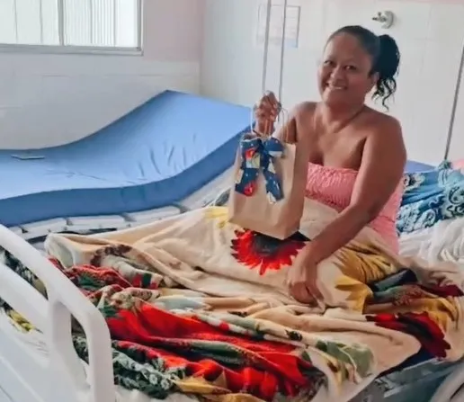 Pacientes e acompanhantes do Hospital de Coremas comemoram o período junino