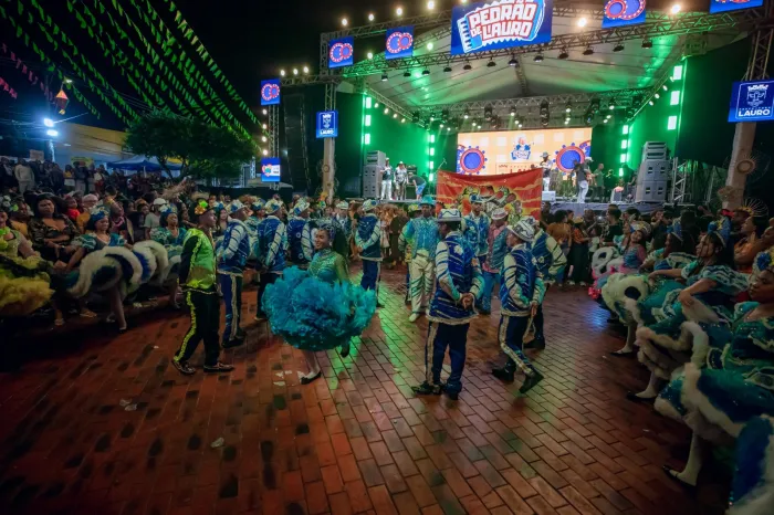 Cultura local, bandas e quadrilhas brilham no encerramento do Pedrão de Lauro