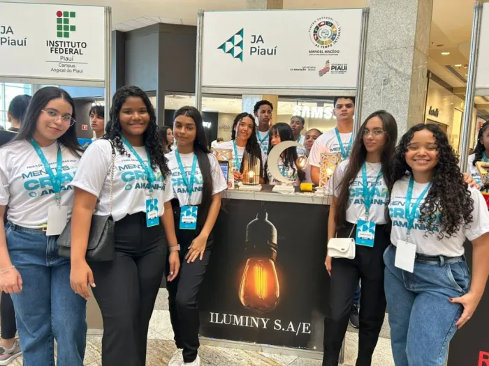 Estudantes Seduc expõem projetos de Empreendedorismo e Marketing Digital em shopping de Teresina