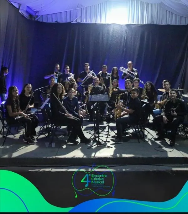 Alunos de Sorriso vivenciam intercâmbio cultural no IV Encontro Criativo Musical em Nova Mutum