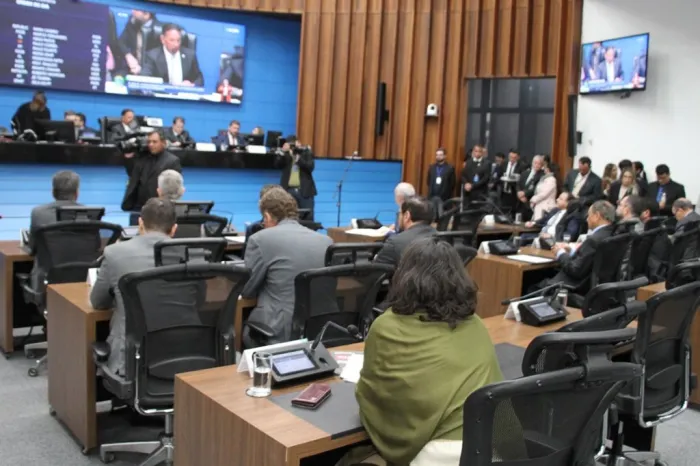 Projeto que prevê recurso a fundos estaduais será votado nesta terça-feira