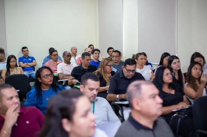 Gestão: Servidores do SDU recebem capacitação sobre Regulamentação Fundiária Urbana (REURB)