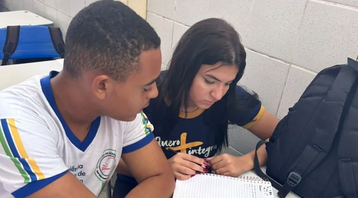Programa Estudante Monitor encerra semestre com fortalecimento do protagonismo estudantil e impactos positivos na aprendizagem