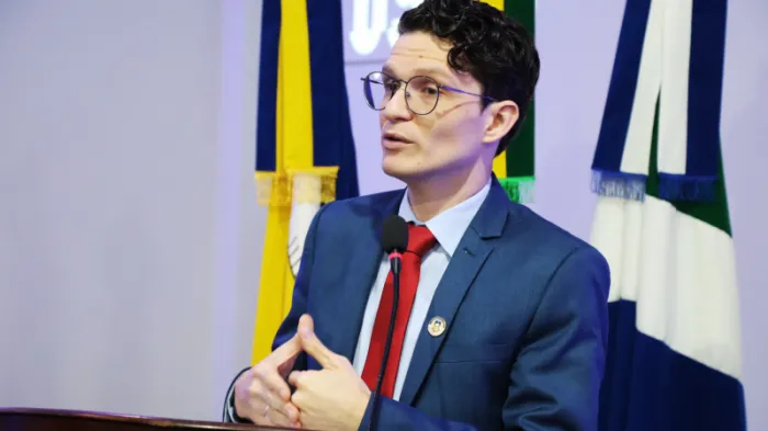 Franklin critica cancelamento do Projeto Viva Cultura e denuncia descaso com a cultura em Dourados