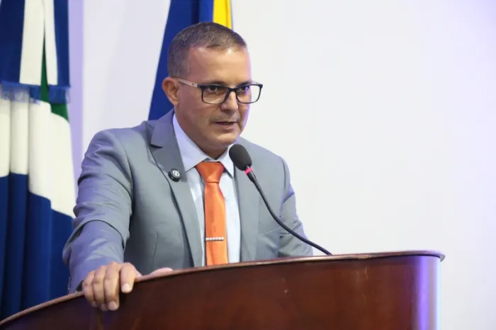 Inspetor Cabral cobra ala específica para atendimento psiquiátrico na UPA