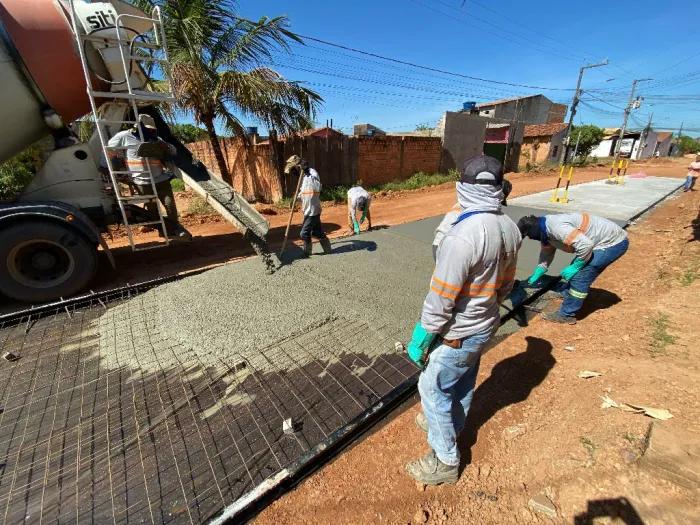 Sevop: Rua Almirante Tamandaré, no bairro da Paz, recebe pavimentação em concreto