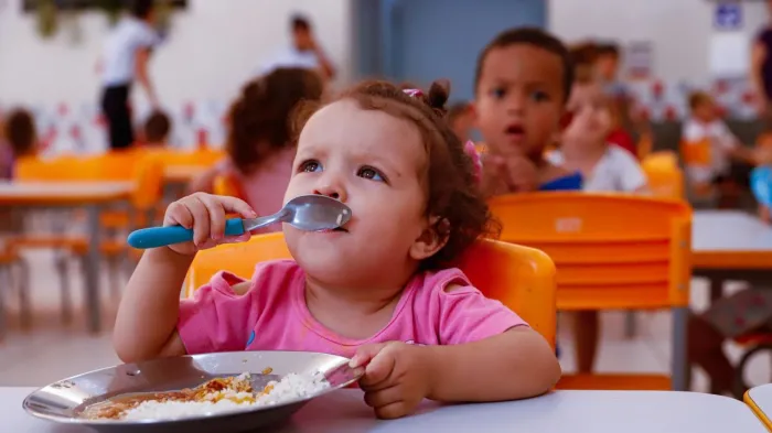 Férias: escolas atendem alunos de 0 a 3 anos e parques têm atividades