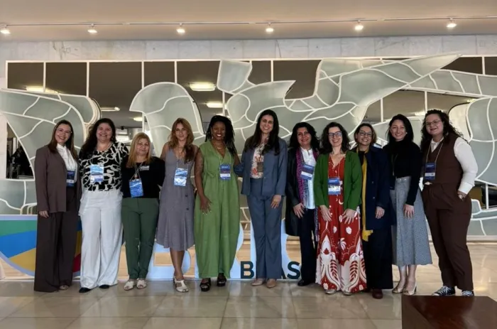 Coordenadora do Observatório da Mulher Piauiense participa de visita ao Congresso Nacional