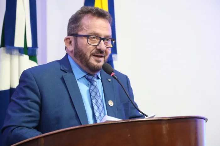 Laudir Munaretto cobra manutenção urgente e reforça importância da estrutura no Parque dos Ipês