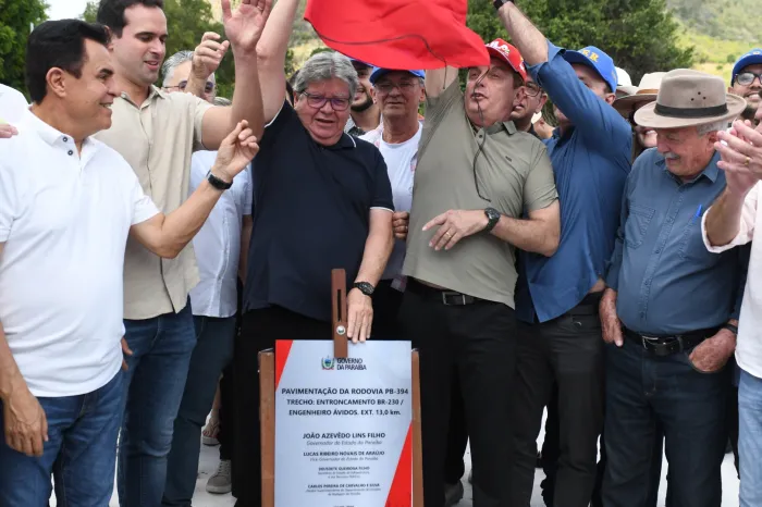 João Azevêdo entrega obras de infraestrutura rodoviária que somam mais de R$ 81,8 milhões em Cajazeiras, Serra Grande e São José de Piranhas