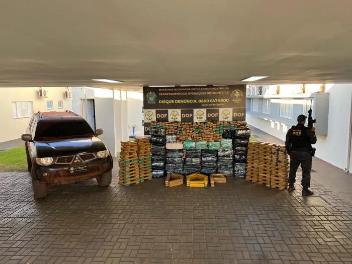 Veículo furtado em São Paulo é recuperado pelo DOF com 1,3 tonelada de drogas em Rio Brilhante