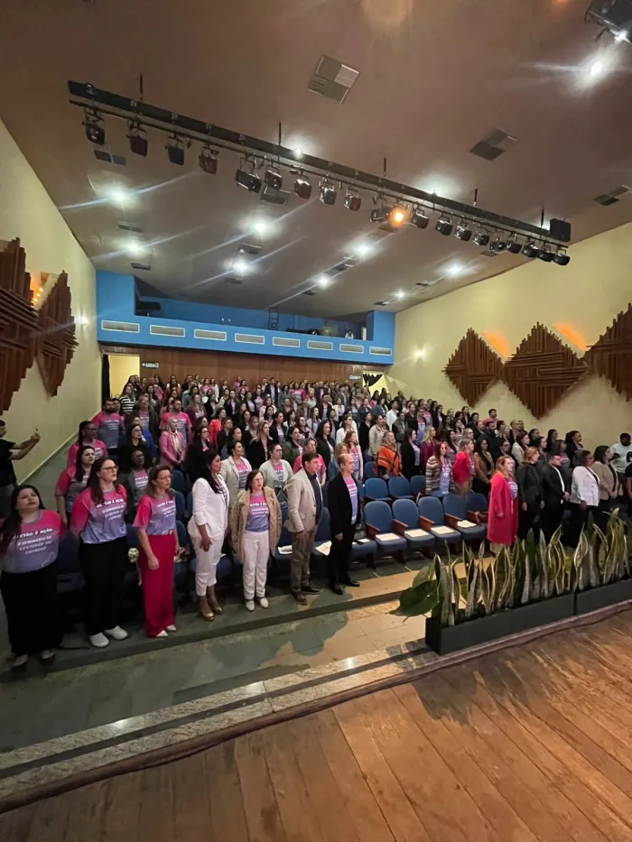SEMINÁRIO “GESTÃO É AÇÃO” FORTALECE LIDERANÇA E GESTÃO ESCOLAR NA REGIÃO DO CAPARAÓ