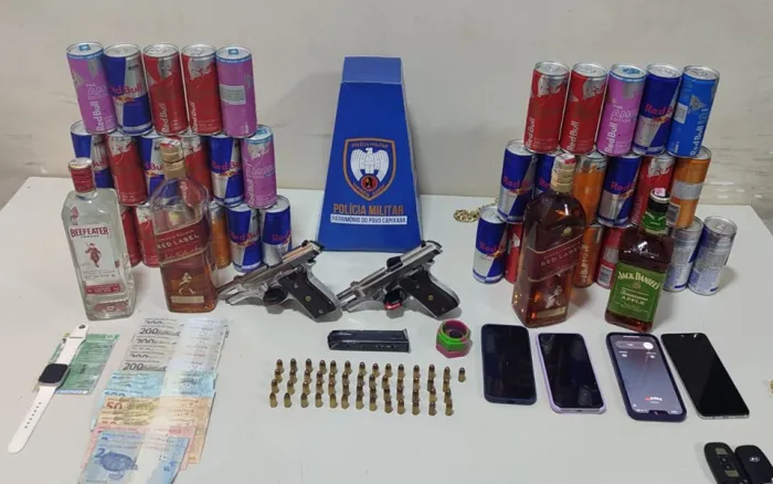 PM apreende armas de fogo e apreende drogas em Guarapari no último final de semana