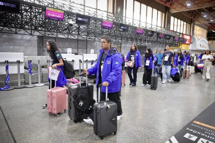  500 estudantes da região Central farão as provas de seleção do intercâmbio Prontos pro Mundo