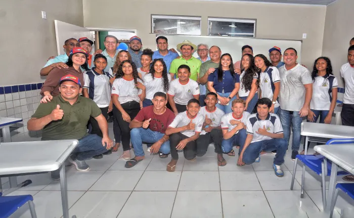 Governo do Maranhão entrega reforma e ampliação do CE Gregório Pereira da Silva e do Farol do Saber em Coroatá