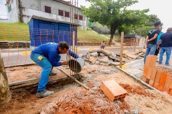 Prefeitura de Simões Filho inicia obras de requalificação do pátio da sede administrativa