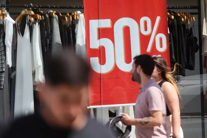 Vendas do comércio de Santa Catarina crescem 7% até maio