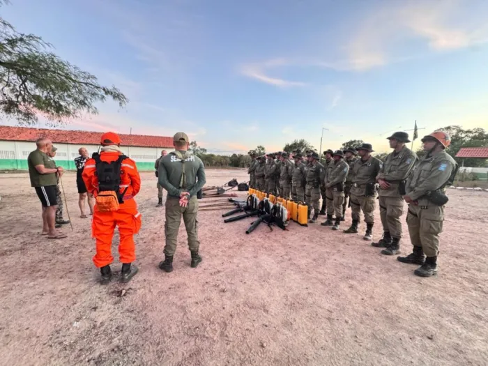Semarh reforça combate a incêndios com capacitação de novos bombeiros militares do grupamento aéreo
