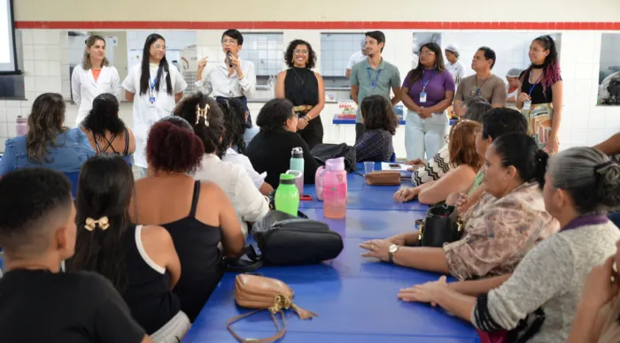 A expectativa é que todos os manipuladores de alimentos da rede estadual de ensino passem pela formação / Fotos: Maria Odília