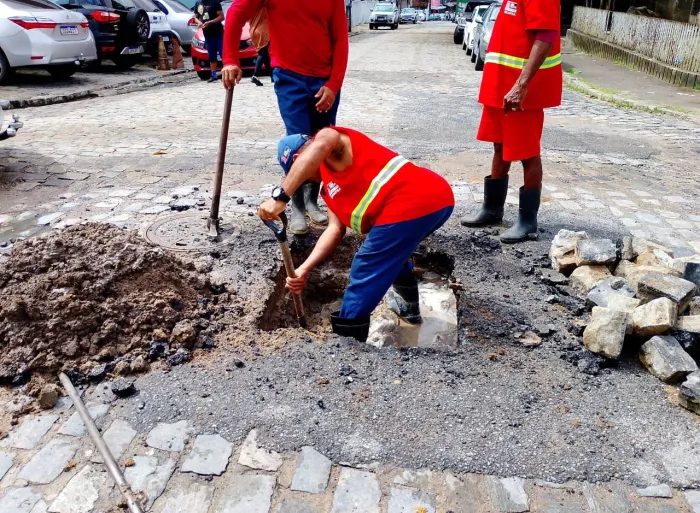 Seinfra executa serviços de manutenção em 36 bairros da Capital