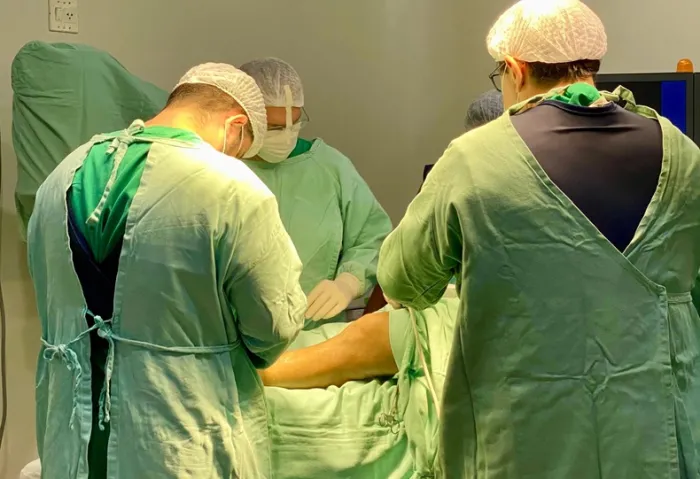 Cirurgias ortopédicas crescem mais de 40% no HEDA no primeiro semestre de 2025