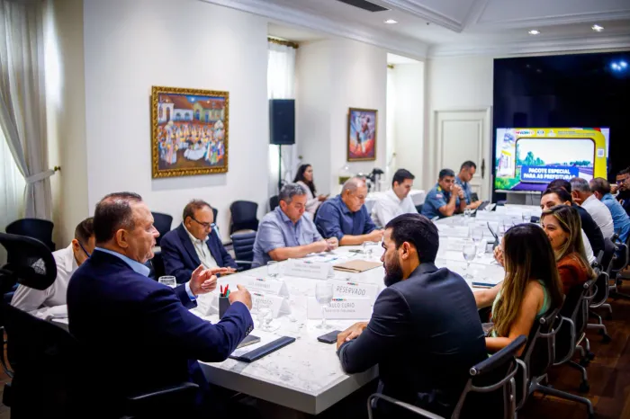 Municipalismo forte: Brandão recebe mais 11 prefeitos e atinge a marca de 123 gestores municipais do MA já atendidos