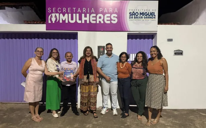 Secretária Zenaide Lustosa visita sede da Secretaria Municipal de Políticas para as Mulheres em São Miguel da Baixa Grande