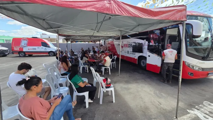 Com estoque crítico, Hemocentro da Paraíba sensibiliza a população para doações de todos os tipos de sangue