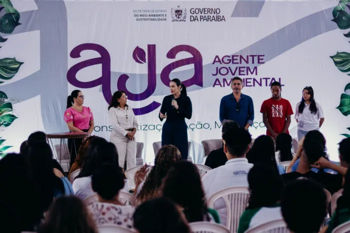 Entrega de kits do Programa Agente Jovem Ambiental acontece em João Pessoa e somam 800 em julho