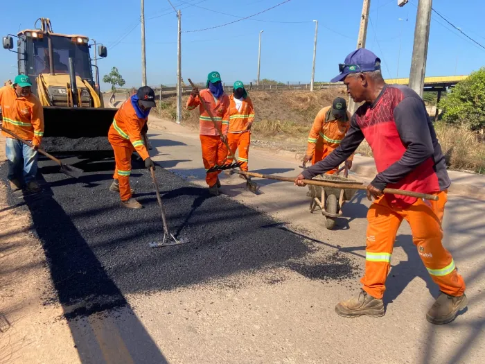 Sevop: Operação Tapa-Buraco atua na Estrada do Geladinho e Bairro Araguaia