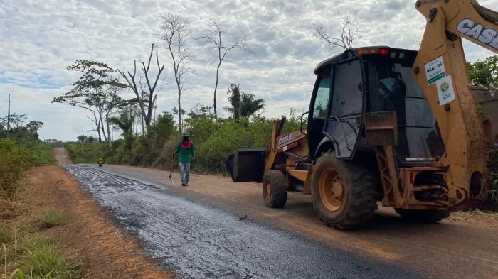 Prefeitura de Rio Branco e Governo do Acre firmam parceria para recuperação de ramais na zona rural