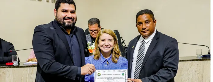 Iracema Vale recebe título de Cidadã Itapecuruense e reitera compromisso com o desenvolvimento do município