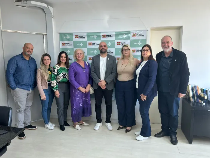 Secretaria da Saúde e Federação das Apaes discutem ampliação de serviços para pessoas com deficiência intelectual e autismo